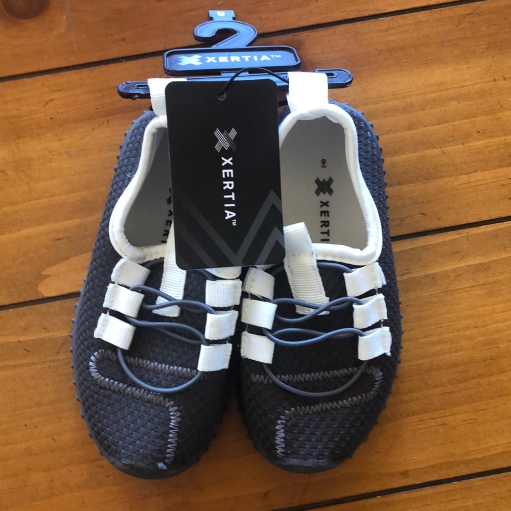 Xertia grey shoes.